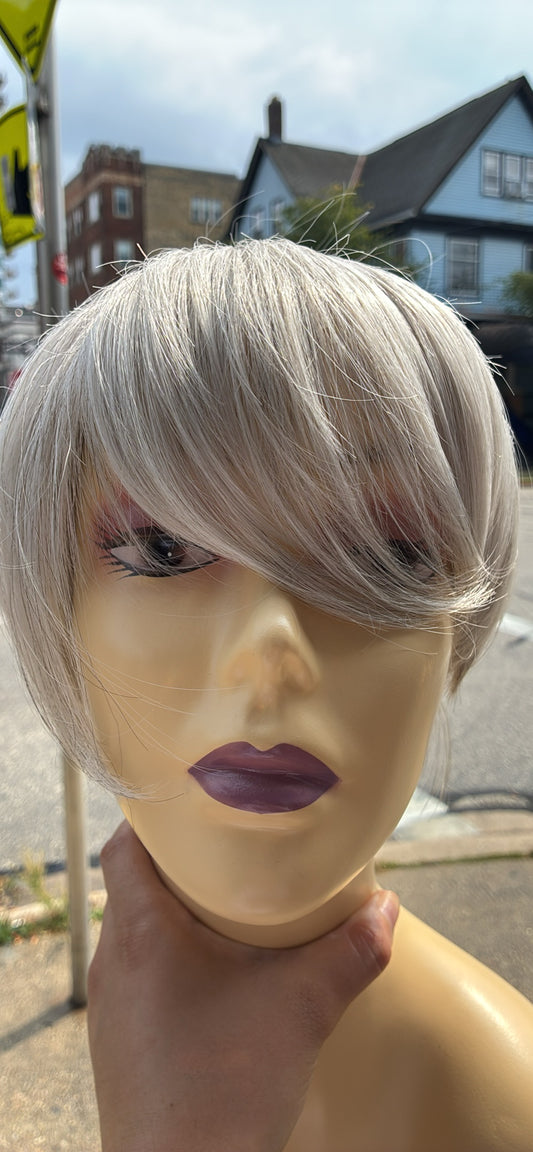 Chic silver